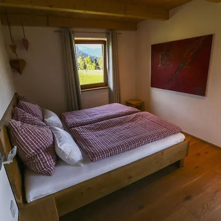 Holiday Crystal Hut * Garmisch-Partenkirchen